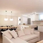 Apartment Underground Luxury Living *