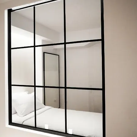 Underground Luxury Living Apartment *