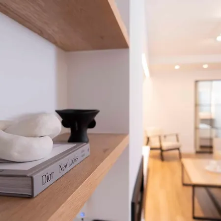 Underground Luxury Living דירה